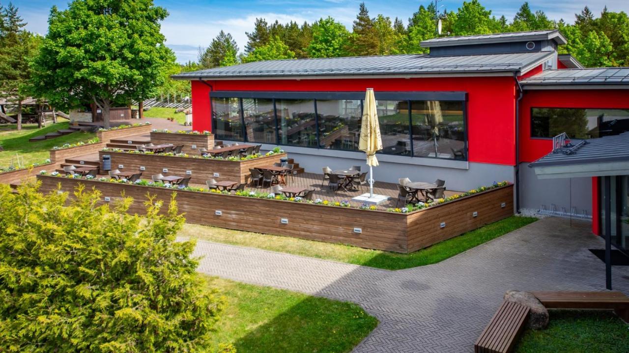 Kassari Puhkekeskus Hotel Käina Exterior photo